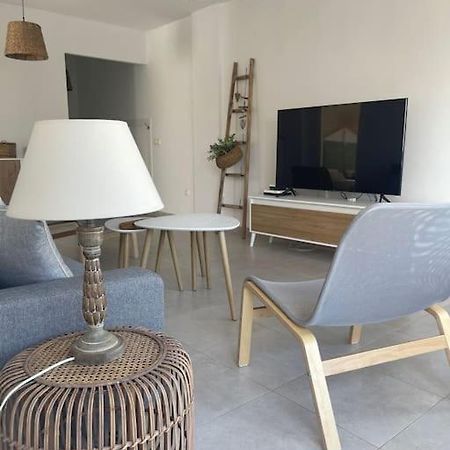 פואנגירולה Soleado Y Luminoso Apartamento מראה חיצוני תמונה