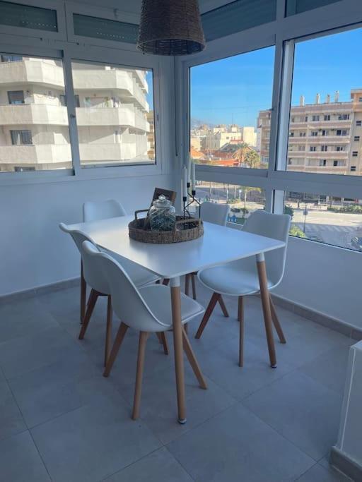 פואנגירולה Soleado Y Luminoso Apartamento מראה חיצוני תמונה