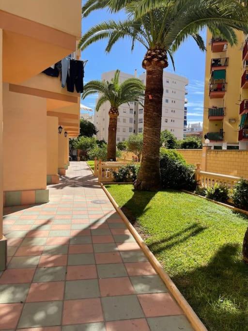 פואנגירולה Soleado Y Luminoso Apartamento מראה חיצוני תמונה